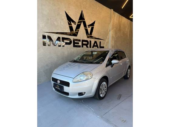 FIAT PUNTO 1.6 ESSENCE 16V FLEX 4P MANUAL FIAT PUNTO 1.6 ESSENCE 16V FLEX 4P MANUAL